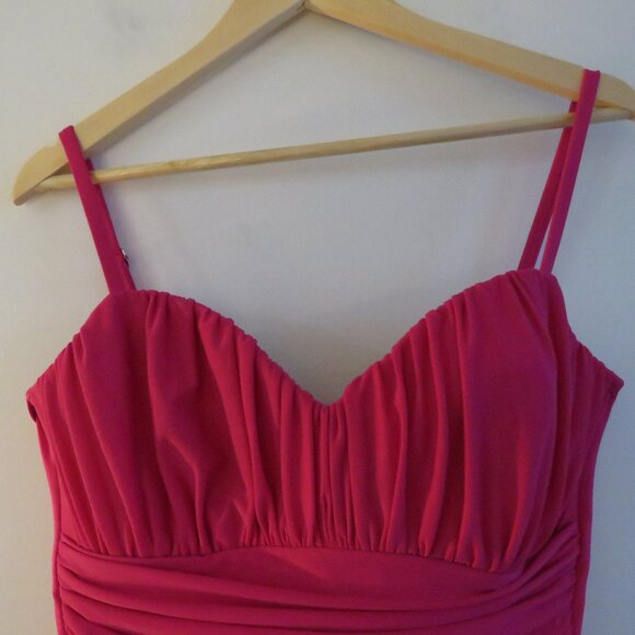 MIRACLESUIT Rialto Hot Fuchsia Pink Ruched Slimming One Piece Swimsuit - Size 16 - Picture 3 of 15